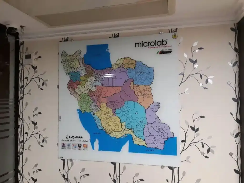 وایت برد شیشه ای